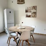 Charming In On 72 M² Apartamento Lontzen