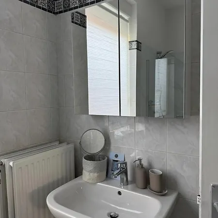 Charming In On 72 M² Appartement Lontzen